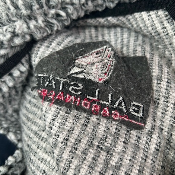 Oxford Women Gray Ball State University Oversized Sherpa pullover 1/4 Zip Small - Picture 8 of 10